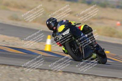 media/Sep-09-2023-SoCal Trackdays (Sat) [[6f49351c42]]/Turn 15 (745am)/